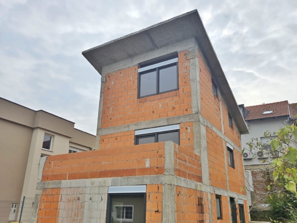 Zagreb, Maksimir, stambena zgrada, 136 m2, 2 Garaže