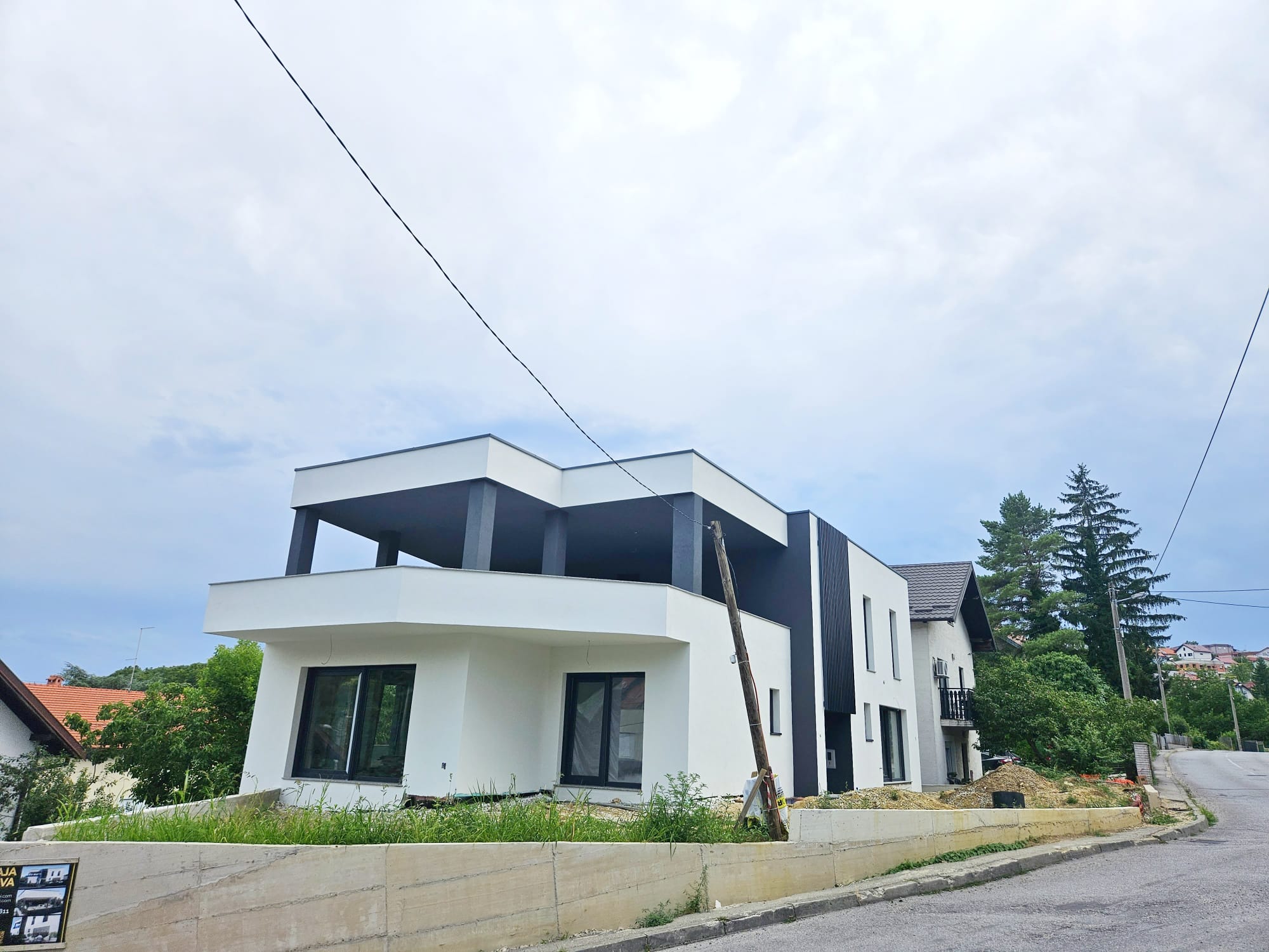 Zagreb, Gračani, Luksuzni trosobni stan, 84.41 m2, Garažno mjesto, Vrt