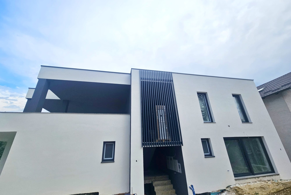 Zagreb, Gračani, Luksuzni trosobni stan, 84.41 m2, Garažno mjesto, Vrt