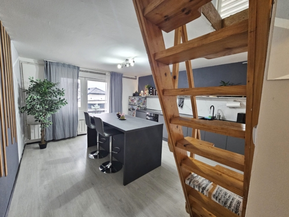 Gornji Stupnik, Stan, 73 m², Parkirno mjesto