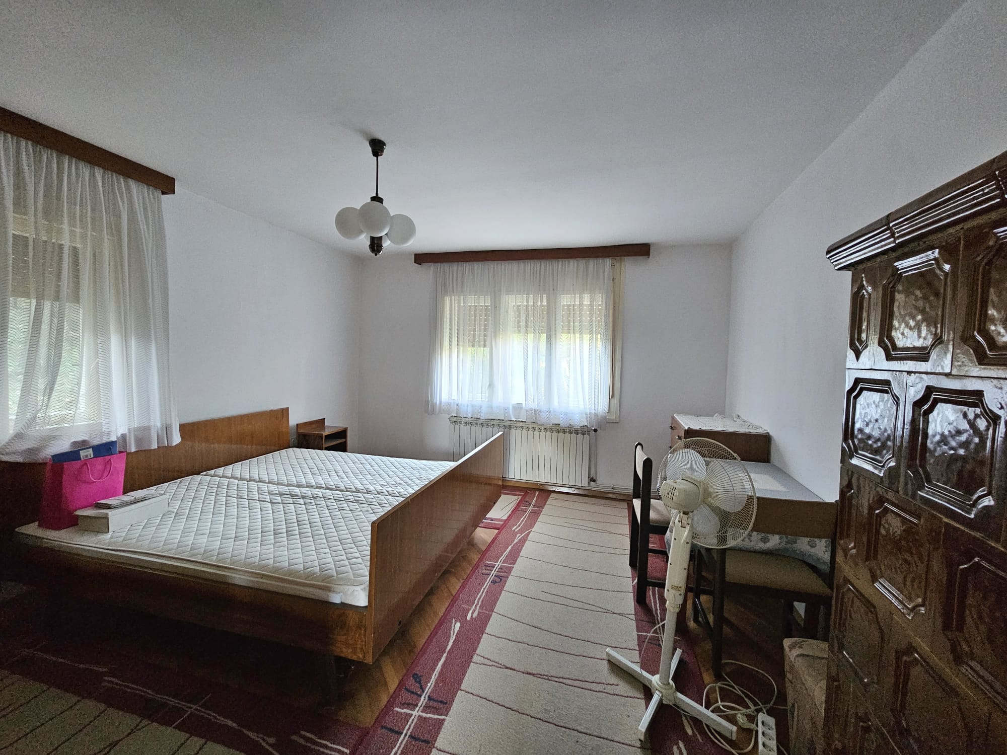 Zagreb, Gračani, Kuća 95 m2, Garaža, Okućnica, Spremište