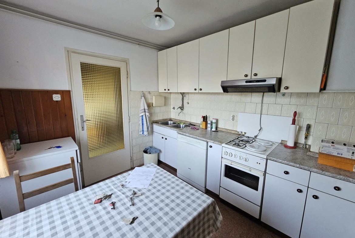 Zagreb, Gračani, Kuća 95 m2, Garaža, Okućnica, Spremište