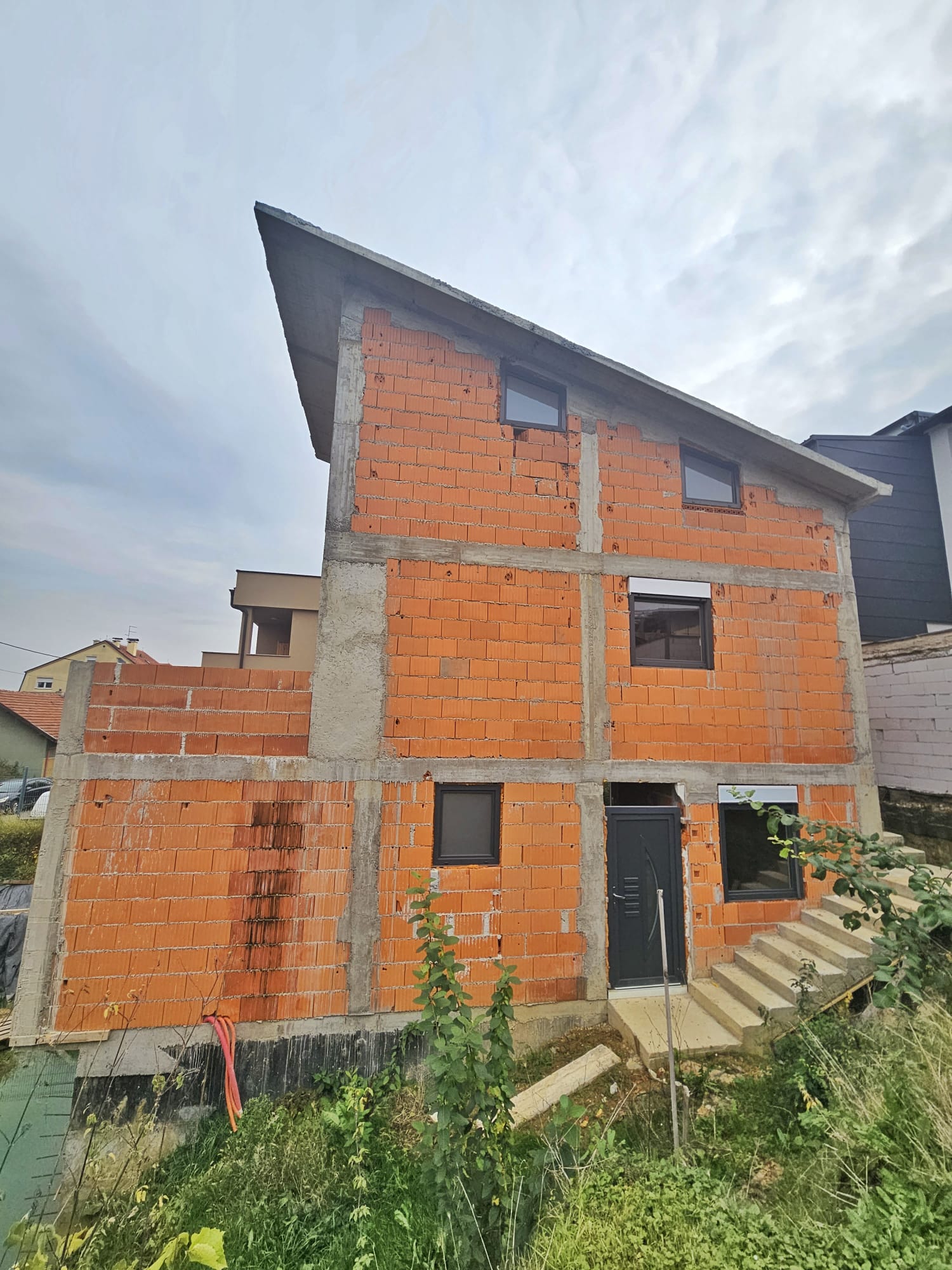 Zagreb, Lašćina, Trosoban stan, 55 m2, Garaža, Vrt