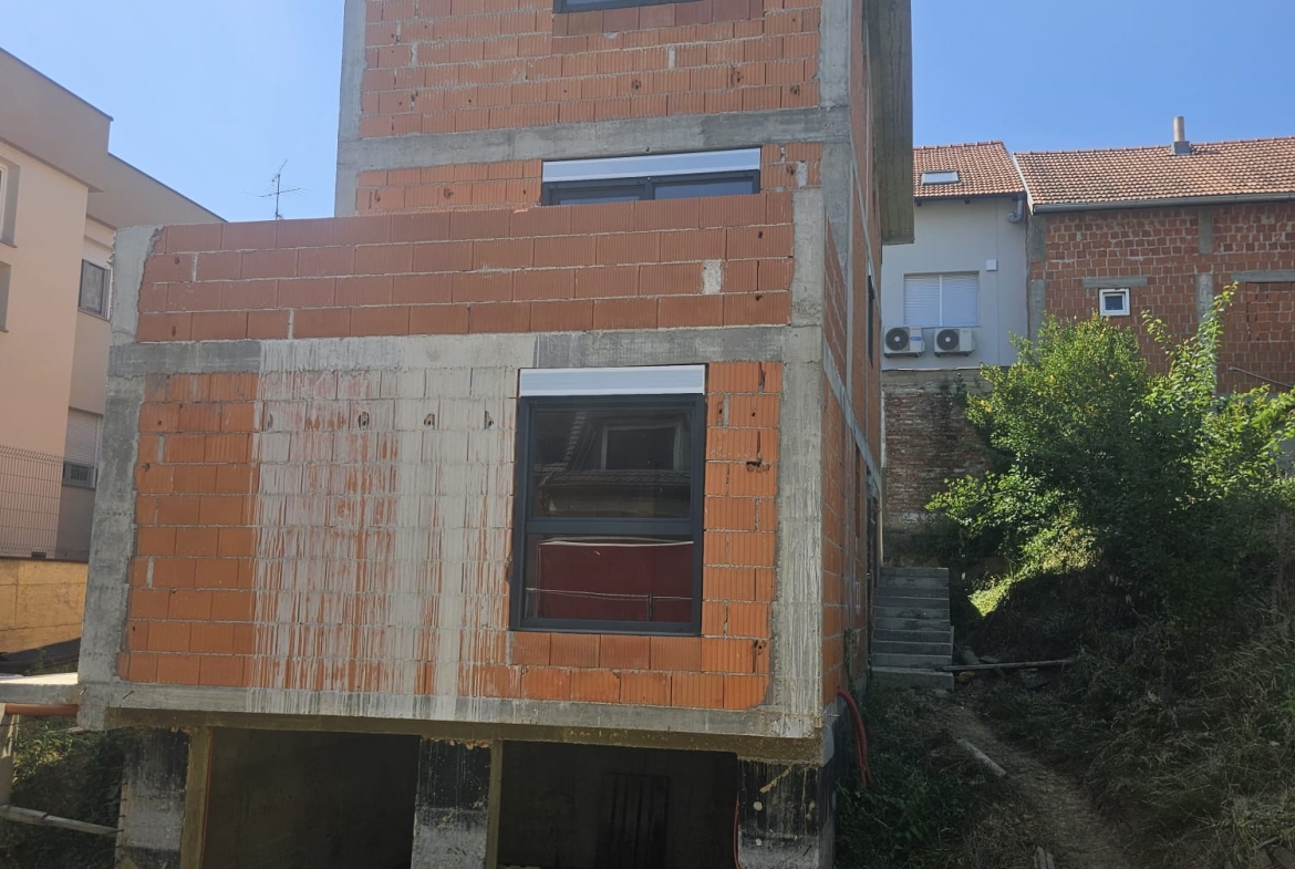 Zagreb, Lašćina, Trosoban stan, 55 m2, Garaža, Vrt
