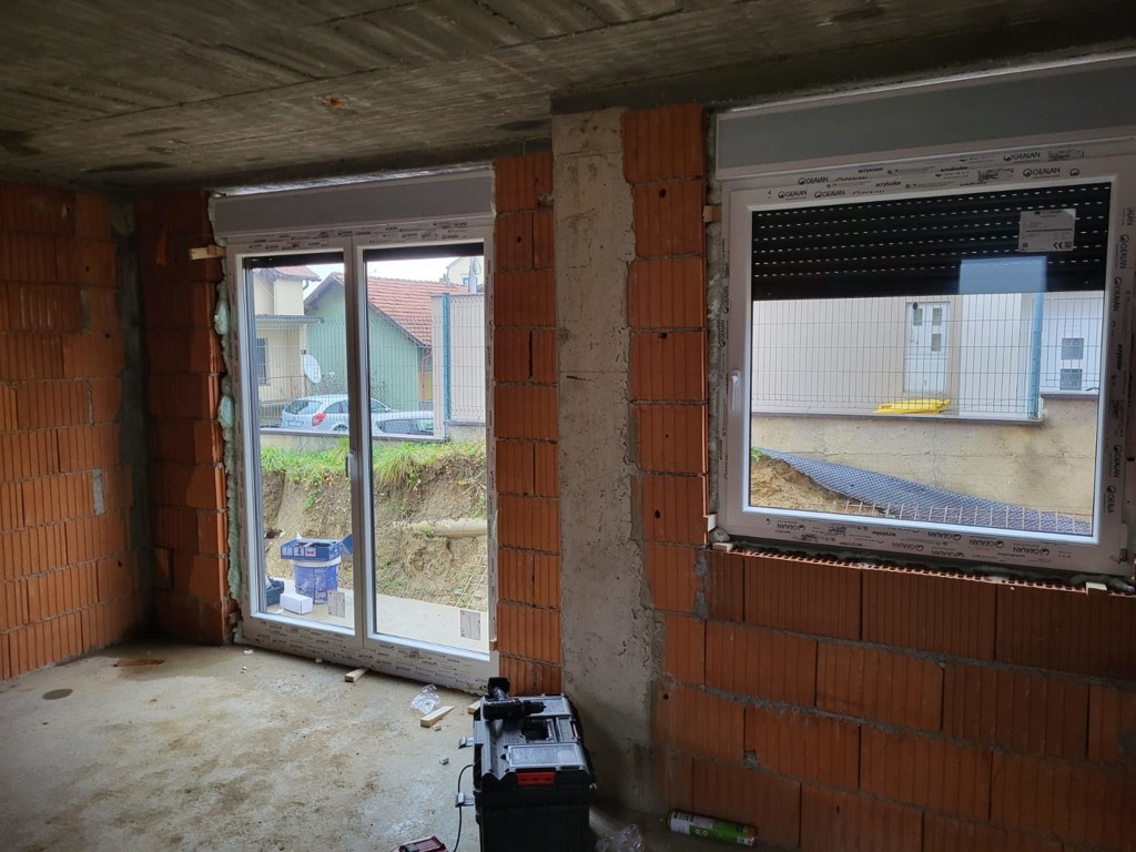 Zagreb, Lašćina, Trosoban stan, 55 m2, Garaža, Vrt