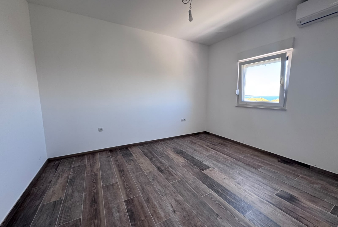 Pag, Mandre, prekrasan apartman, 117m2
