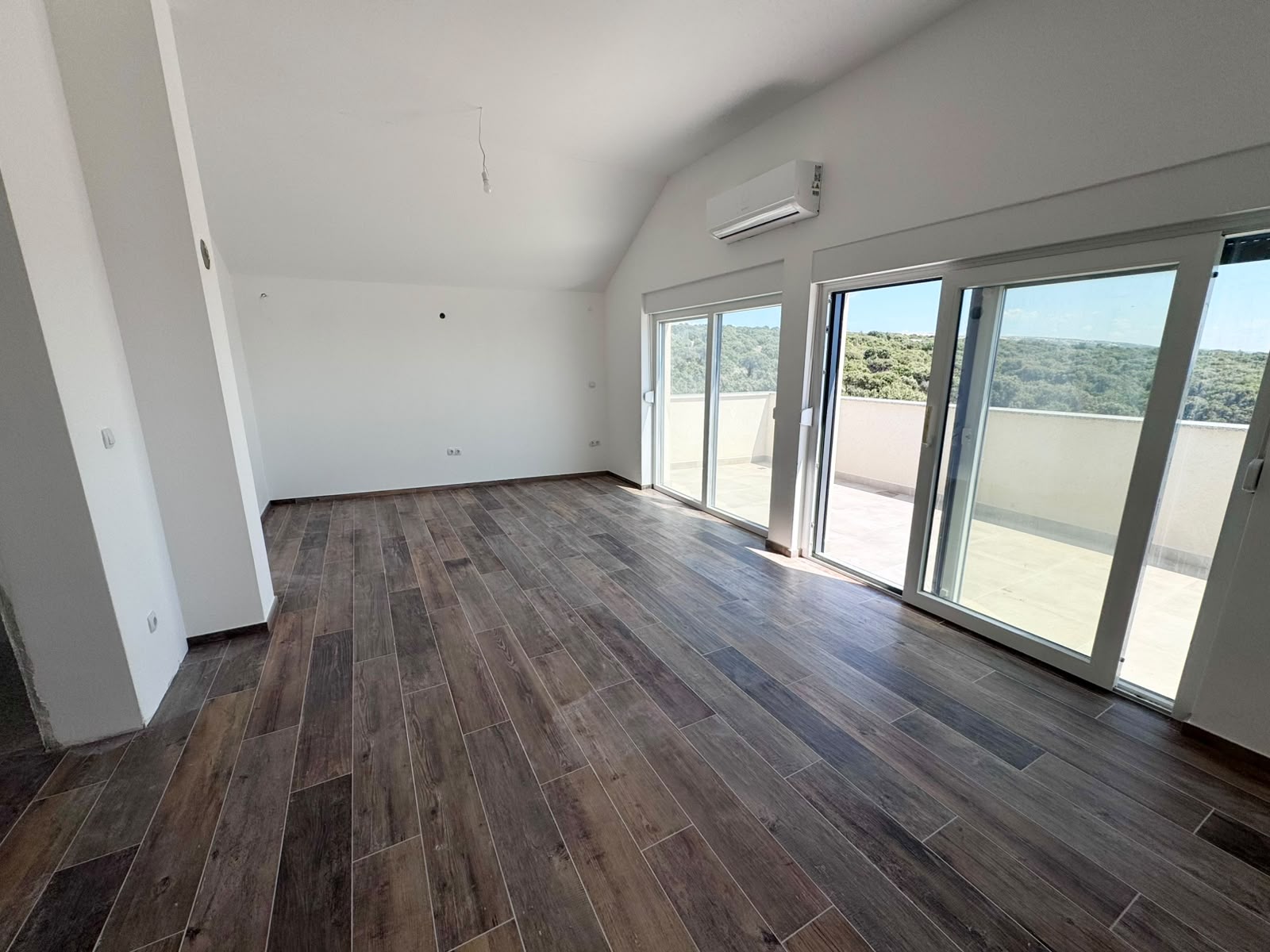 Pag, Mandre, prekrasan apartman, 117m2