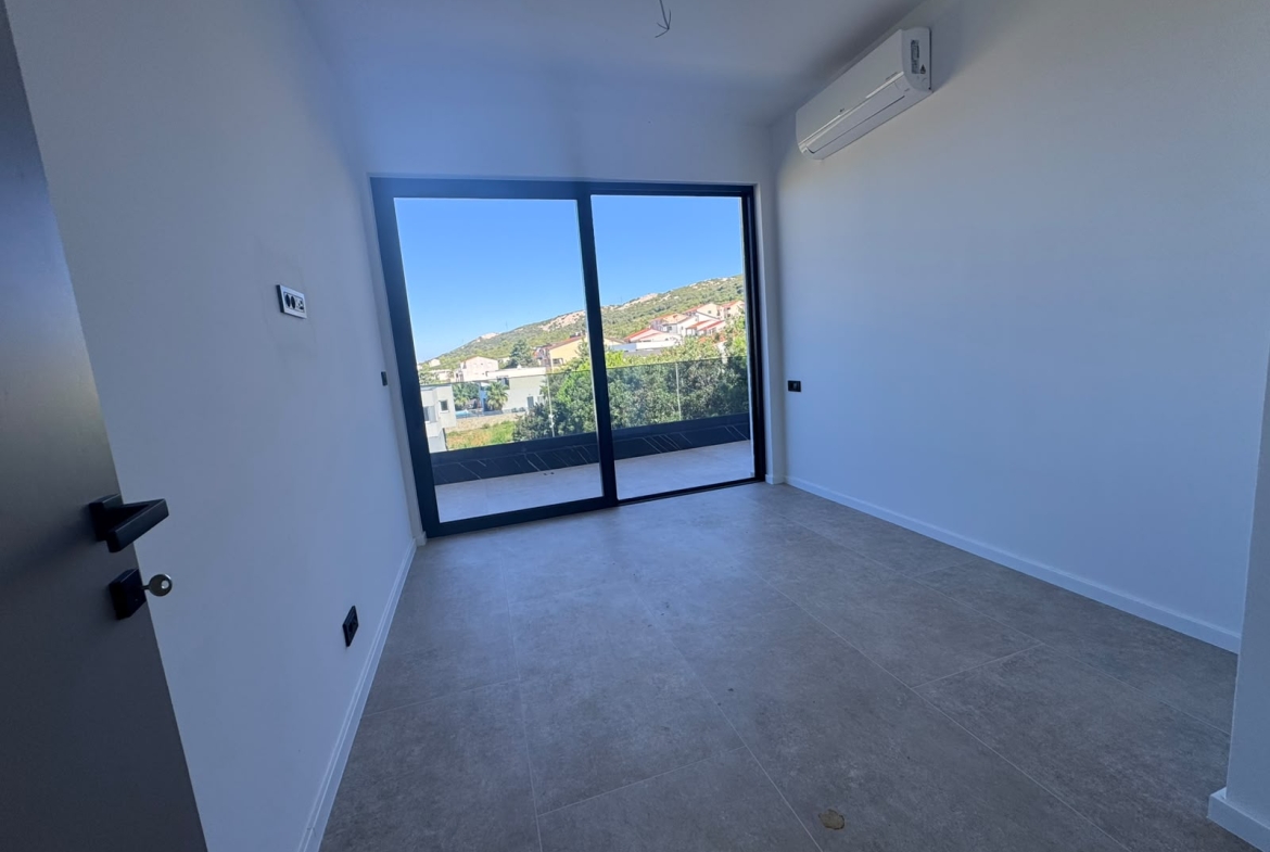Novalja, Stara Novalja, Trosobni apartman s prekrasnim pogledom