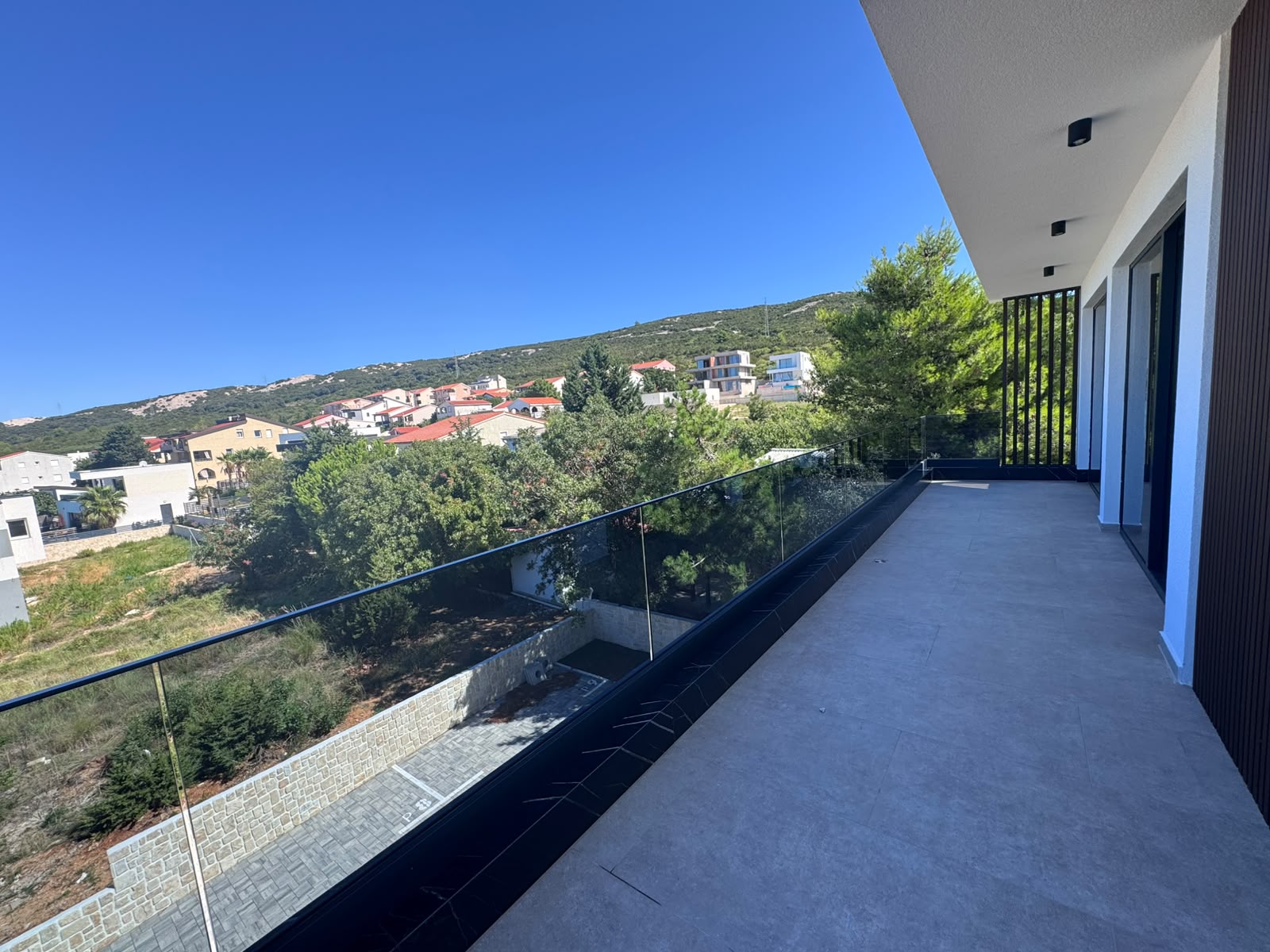 Novalja, Stara Novalja, Trosobni apartman s prekrasnim pogledom