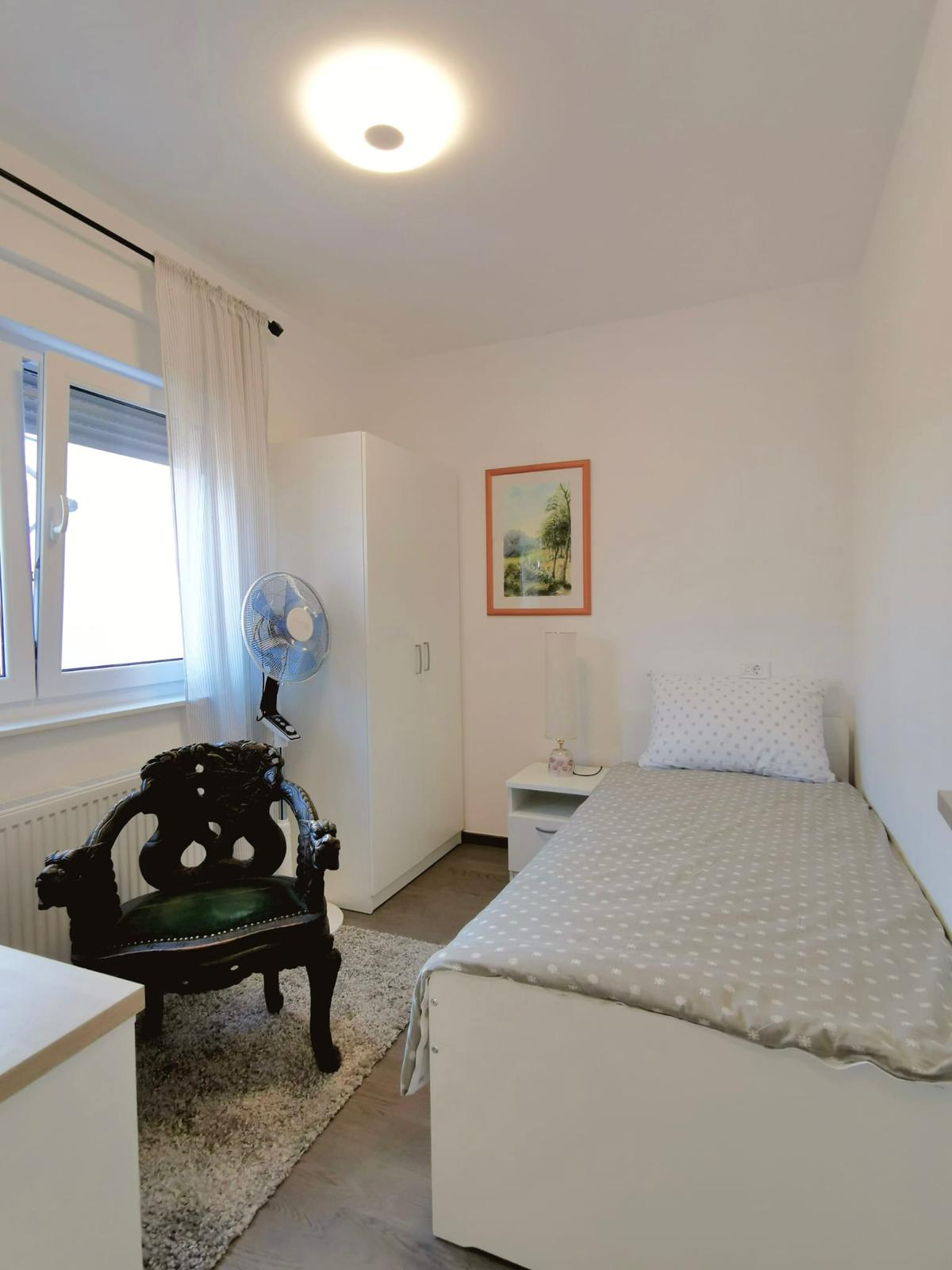Velika Gorica, Visoki Brijeg, Trosobni stan 96 m² s velikom terasom, garažom i parkingom!