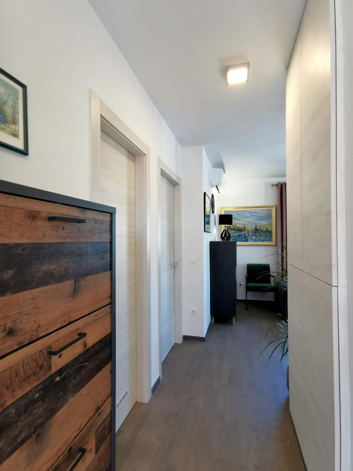 Velika Gorica, Visoki Brijeg, Trosobni stan 96 m² s velikom terasom, garažom i parkingom!