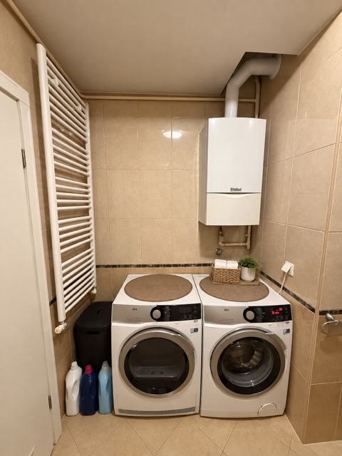 Zagreb, Maksimir, Trosoban stan, 70 m2, Garaža