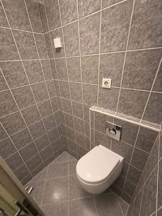 Zagreb, Maksimir, Trosoban stan, 70 m2, Garaža