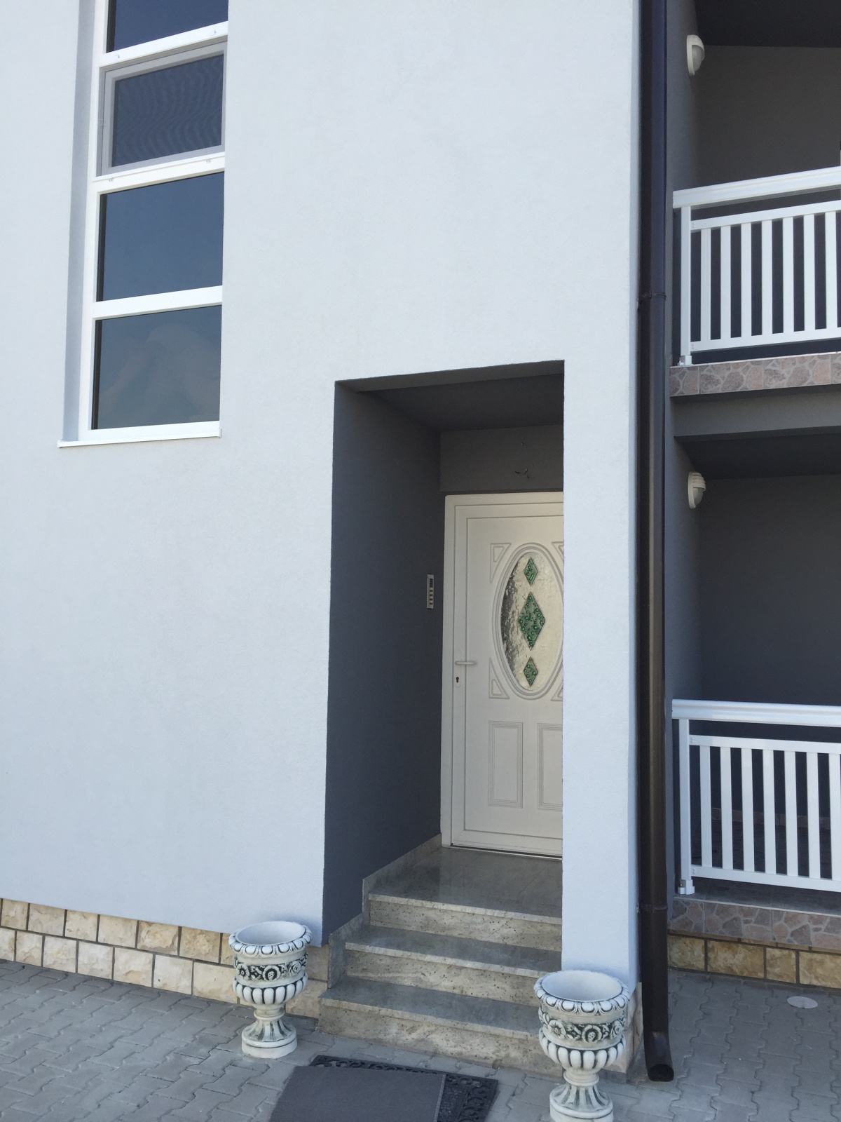 Vir, Kuća s 4 apartmana, Privatni parking, 50 m od mora