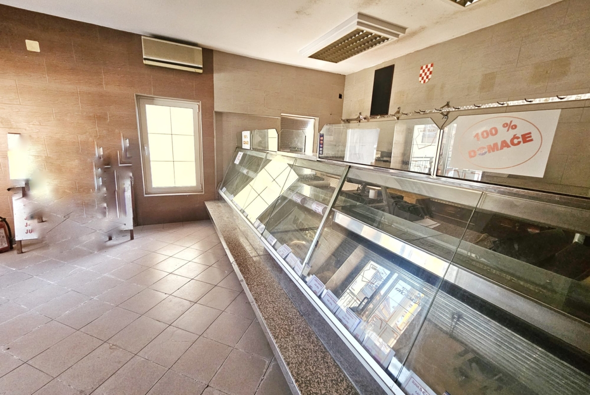 Samobor, Lug Samoborski, Poslovni prostor, 60 m2, Parking