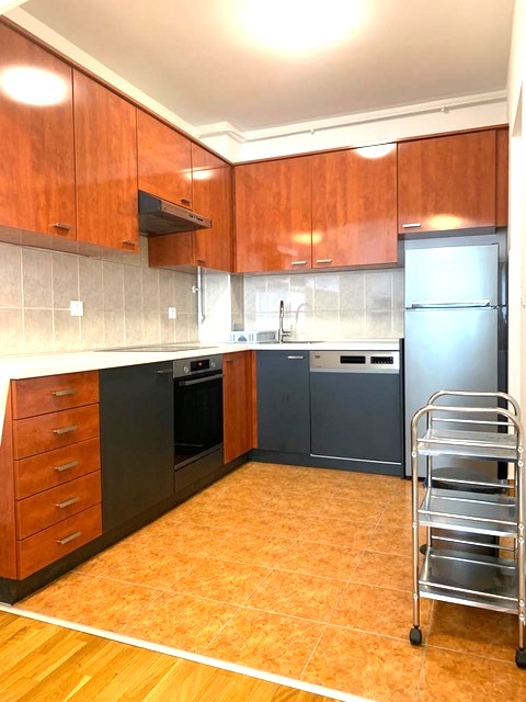 Zagreb, Lanište – dvosobni stan 52 m² s lođom, 1. kat, lift