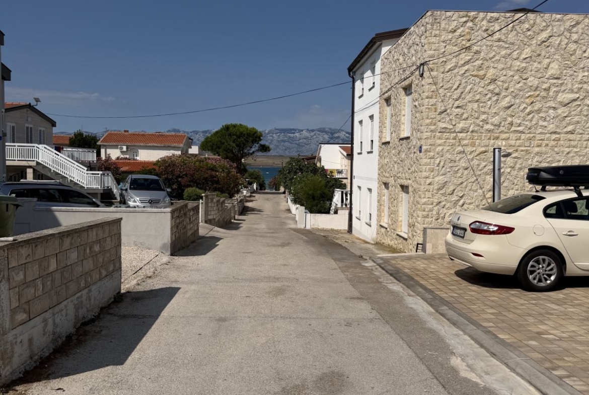 Vir, Projekt s 4 apartmana, 4 parkirna mjesta