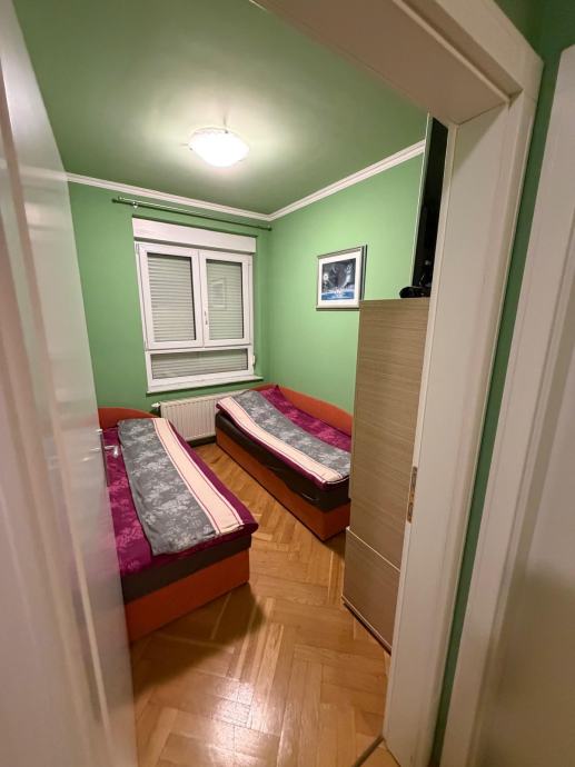 Zagreb, Maksimir, Trosoban stan, 70 m2, Garaža