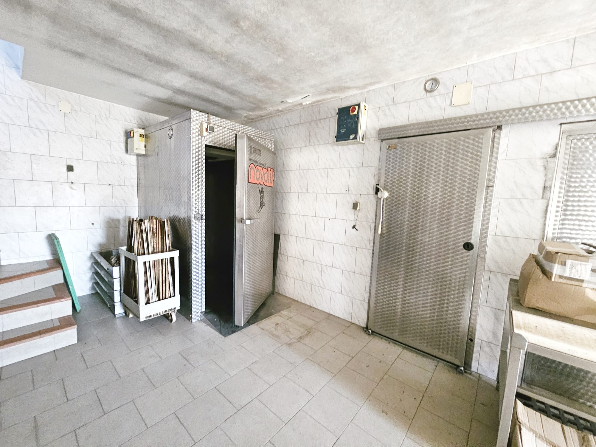 5 Samobor, Lug Samoborski, Poslovni prostor, 60 m2, Parking