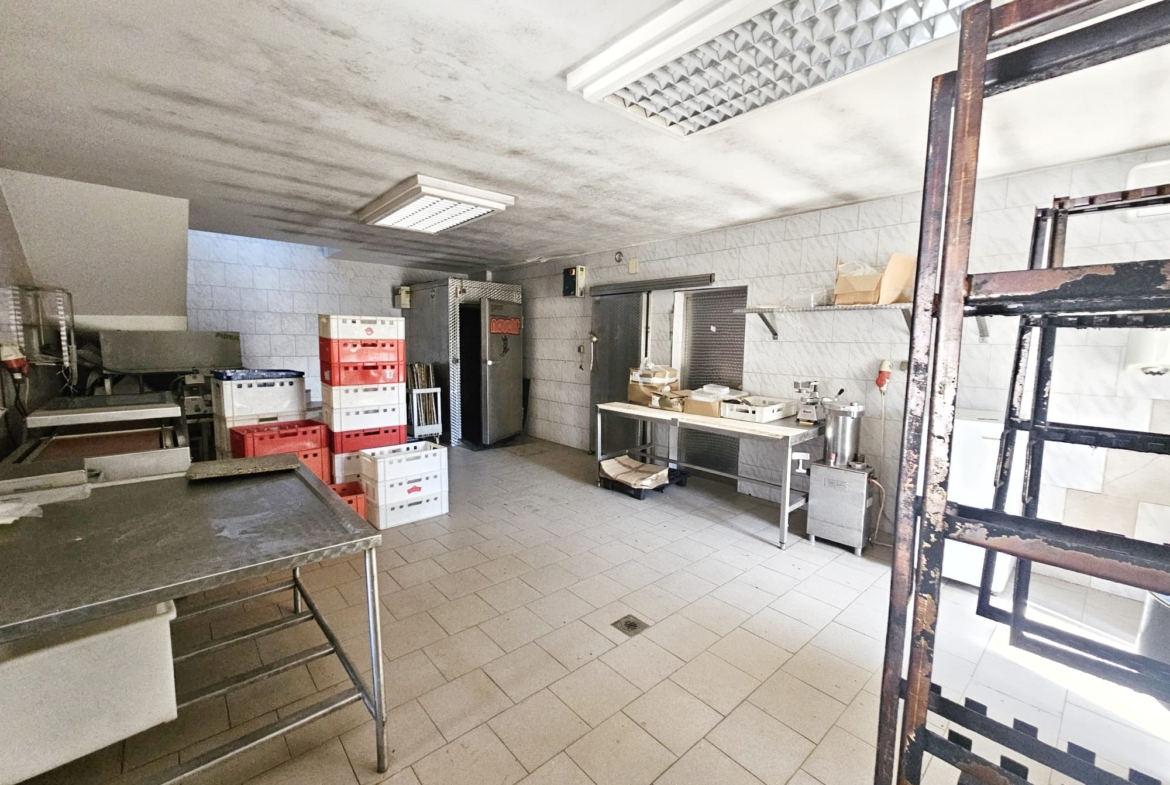 Samobor, Lug Samoborski, Poslovni prostor, 60 m2, Parking