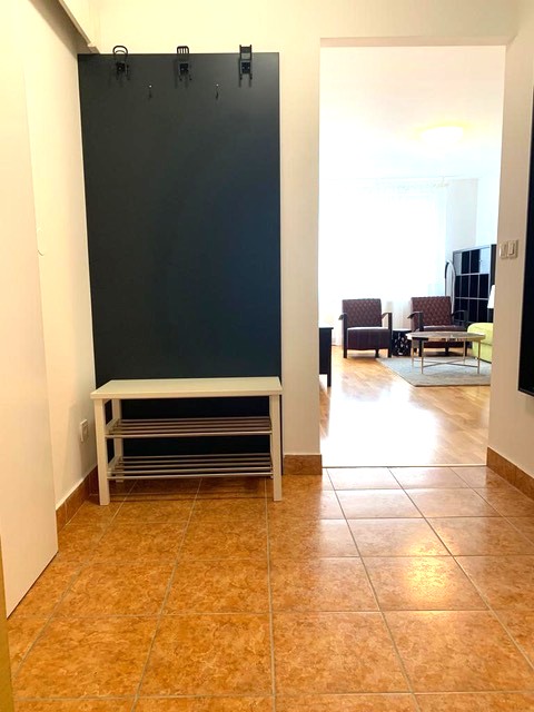 Zagreb, Lanište – dvosobni stan 52 m² s lođom, 1. kat, lift